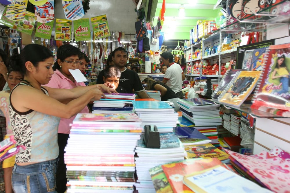 Así se comportó el mercado de útiles escolares tras el reinicio de clases imagen de la publicación