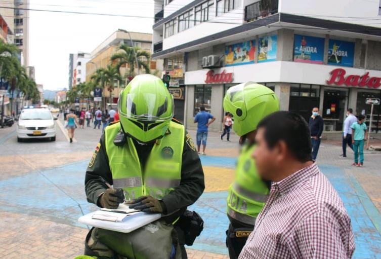 El colmo del abuso: tras ser víctima de un robo y habiendo capturado al delincuente, terminó empapelado y sancionado por la policía imagen de la publicación