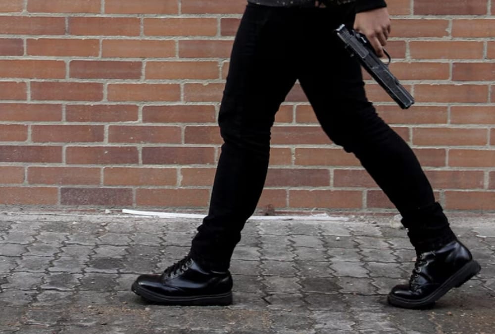 Vestida de sicario la muerte pasea por Barrancabermeja imagen de la publicación