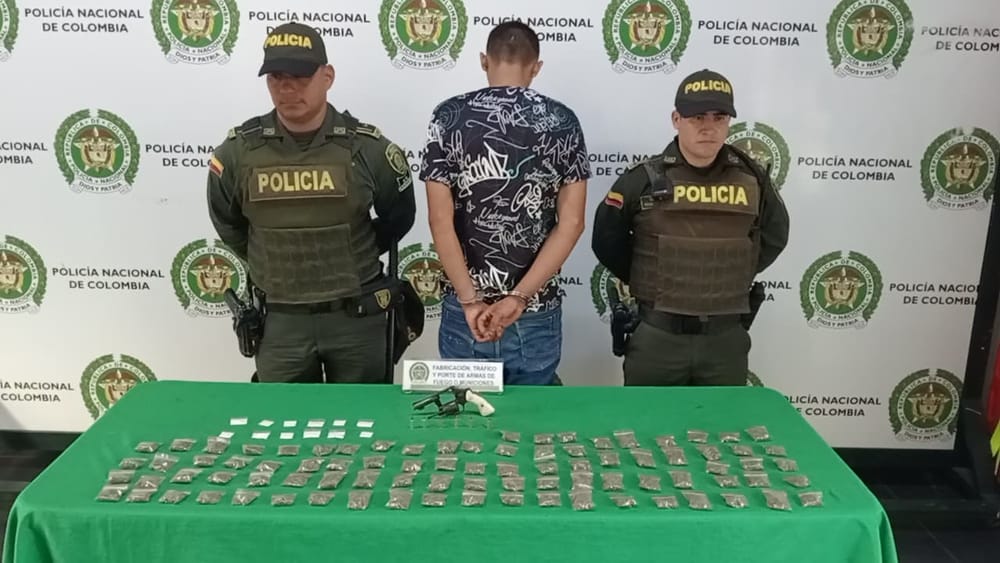 Certero golpe al microtráfico y porte de armas en Girón imagen de la publicación