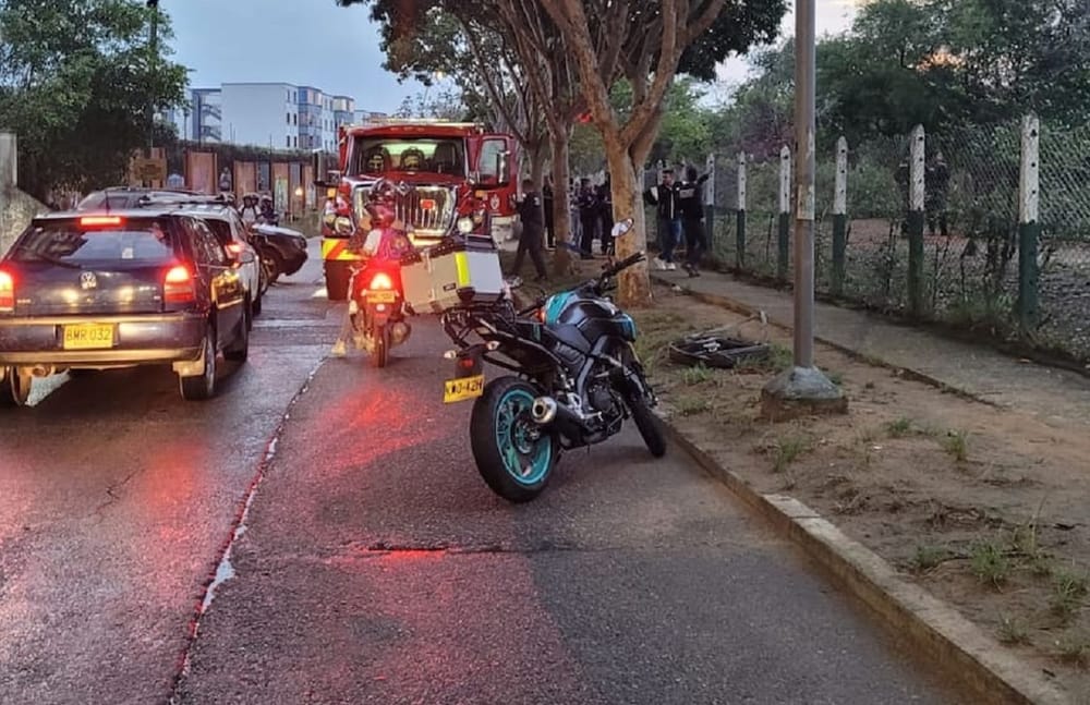 Cadáver de una mujer fue hallado en la vía al barrio Mutis en Bucaramanga imagen de la publicación