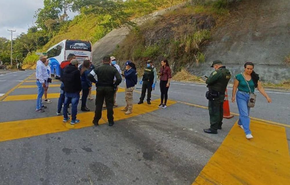 Durante dos semanas continuarán los controles migratorios en la vía a Cúcuta imagen de la publicación