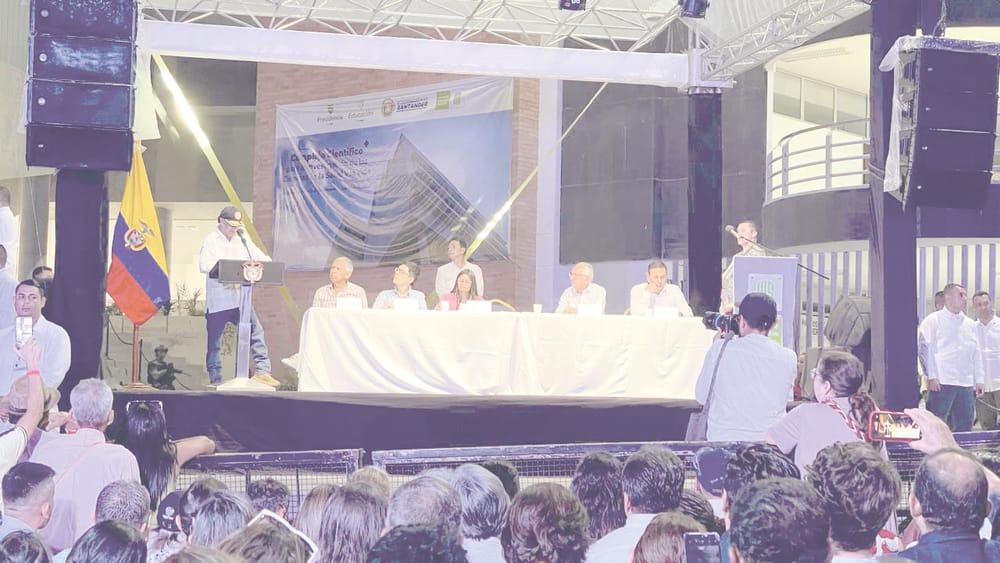 Petro inauguró majestuoso complejo científico para la facultad de Salud UIS imagen de la publicación
