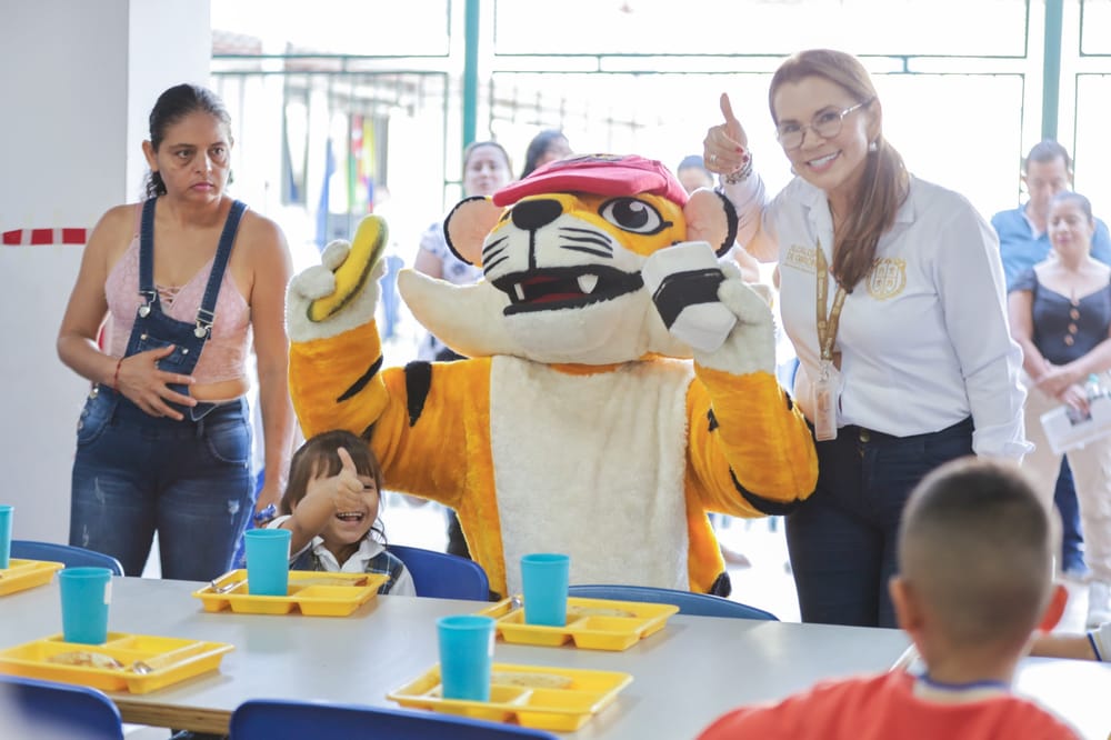 Megacolegio Facundo Navas de Girón estrena cocina para el PAE imagen de la publicación