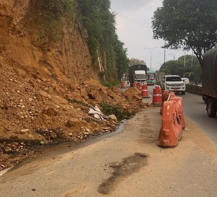 Atención conductores: habrá restricciones en la vía Bucaramanga – Girón imagen de la publicación
