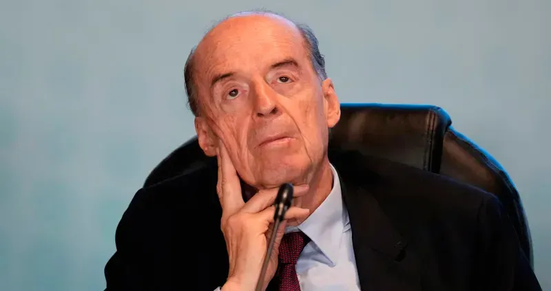 Álvaro Leyva dice que Petro ha caído al precipicio político imagen de la publicación