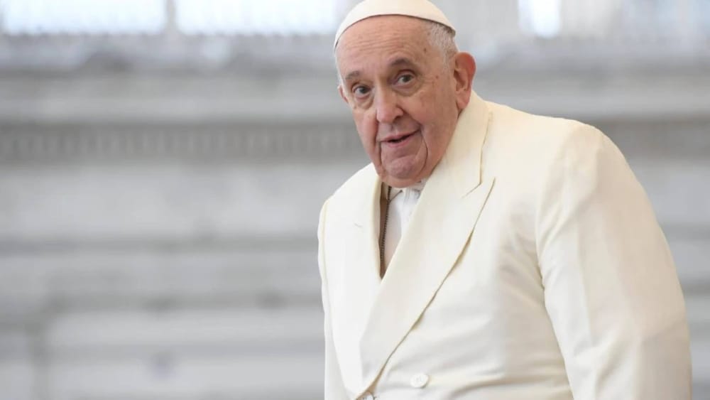 Papa Francisco mejora: está consciente y respira por su cuenta imagen de la publicación