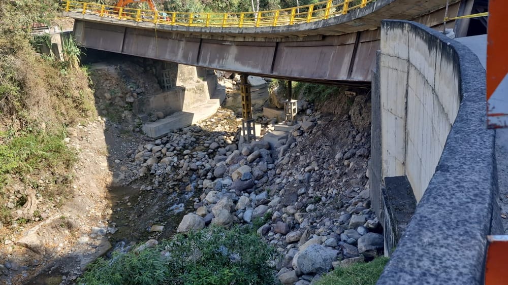 Denuncian riesgo de colapso en puente de la vía Curos - Málaga imagen de la publicación