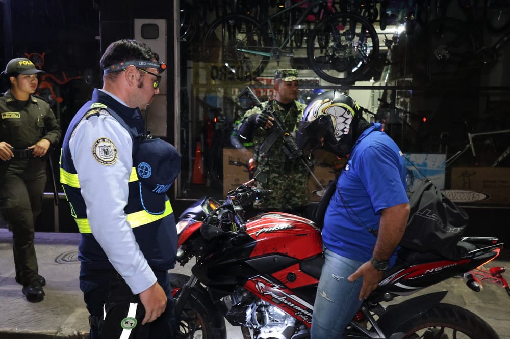 San Gil restringe circulación de motos en la noche imagen de la publicación