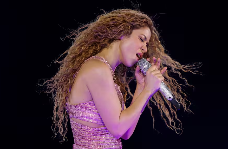 Shakira se convierte en la primera latina en llenar el estadio Nilton Santos en Brasil imagen de la publicación