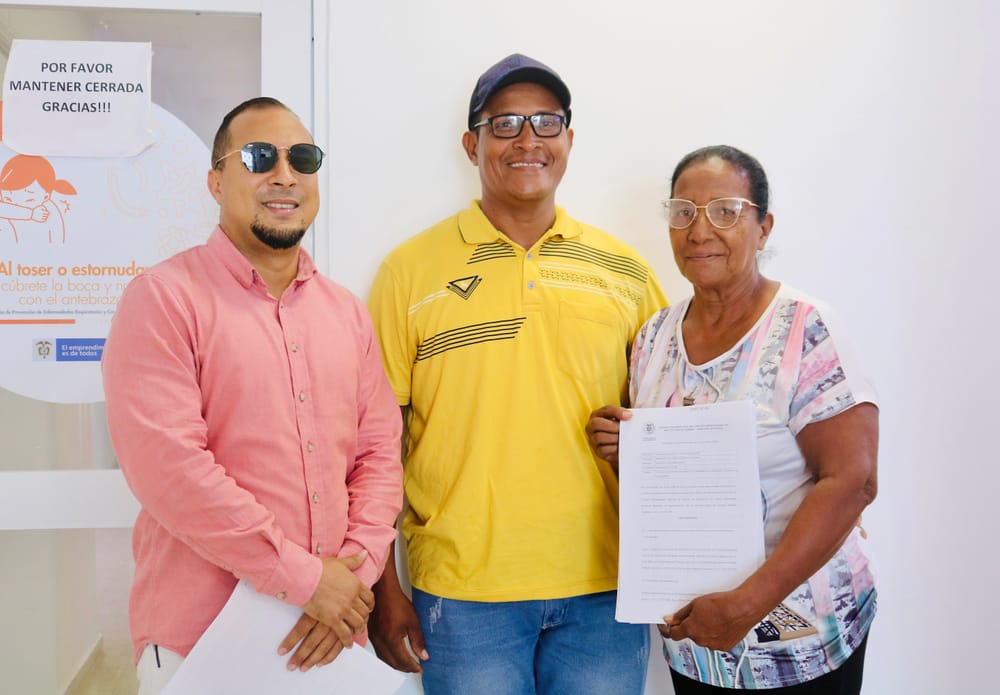 Después de 32 años, una familia vuelve a pisar la tierra que le arrebataron imagen de la publicación