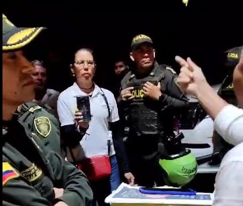 Tras atropello de la Policía auspiciado por Sayco y Acinpro, concierto de Iván Villazón será reprogramado para los próximos días imagen de la publicación