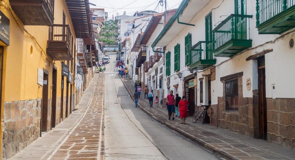 Ordenan al Alcalde de San Gil a conservar el Centro Histórico: si los automóviles amenazan el patrimonio hay que convertir las vías en senderos imagen de la publicación