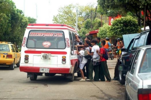 Iniciarán investigaciones por ineficiencia en el transporte escolar en el Puerto Petrolero imagen de la publicación