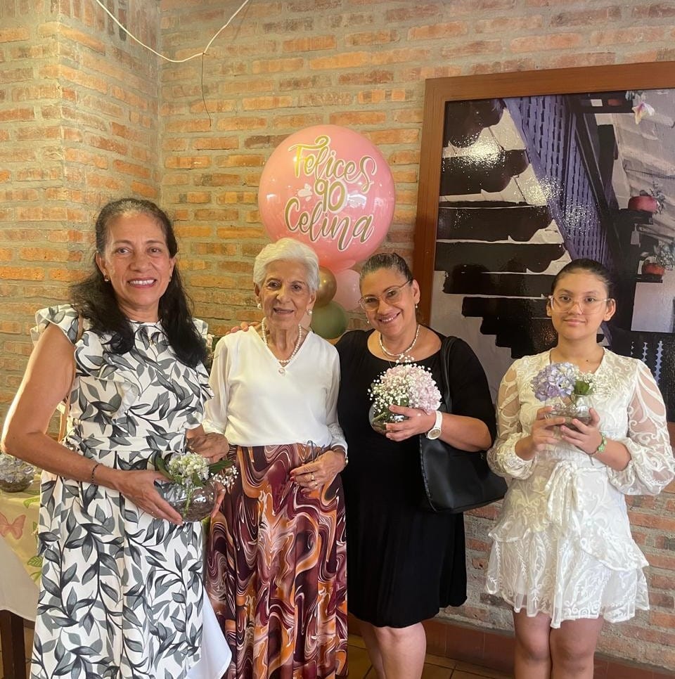 Celebración 90 años Celina Anaya Jerez imagen de la publicación