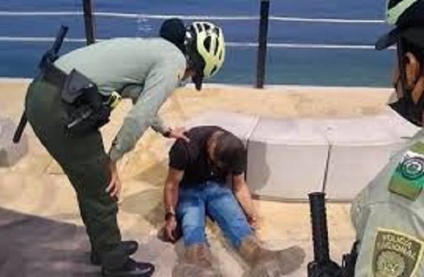 Lo escopolaminaron y lo abandonaron en "La Finca" luego de robarle todas sus pertenencias imagen de la publicación