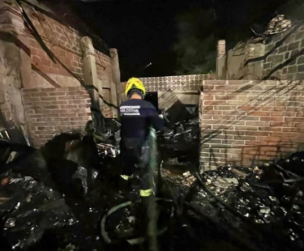 Fuego acabó la carpintería de Don Elkin imagen de la publicación