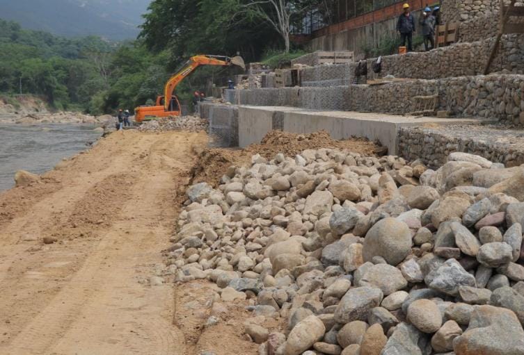 Girón se blinda ante posibles desbordamientos del Río de Oro imagen de la publicación