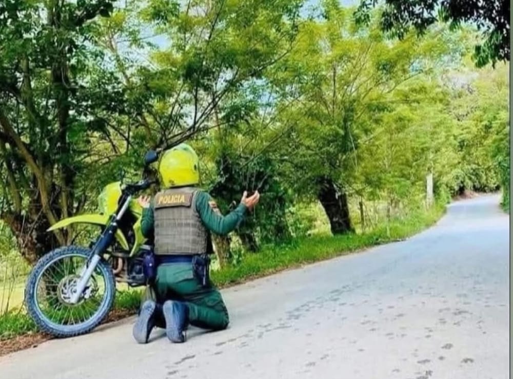 La cifra más dura de todas la propone el Clan del Golfo: 3 millones de pesos por cada policía asesinado imagen de la publicación