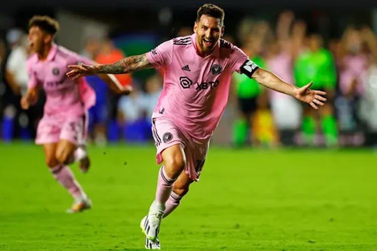 Messi supera a Higuaín en su partido 900 a nivel de clubes en la MLS imagen de la publicación