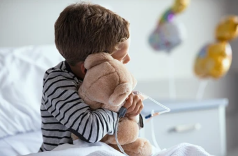 Menor fallece y dos más permanecen en UCI por grave caso de posible intoxicación imagen de la publicación