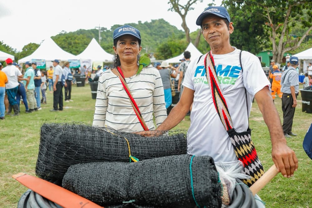 Prosperidad Social impulsa la reparación de 79.229 víctimas de desplazamiento en Santander imagen de la publicación