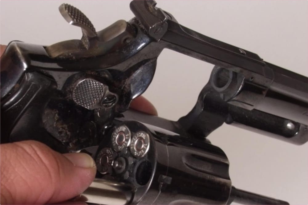 Aprehenden a dos menores de edad por porte ilegal de arma de fuego en Bucaramanga imagen de la publicación