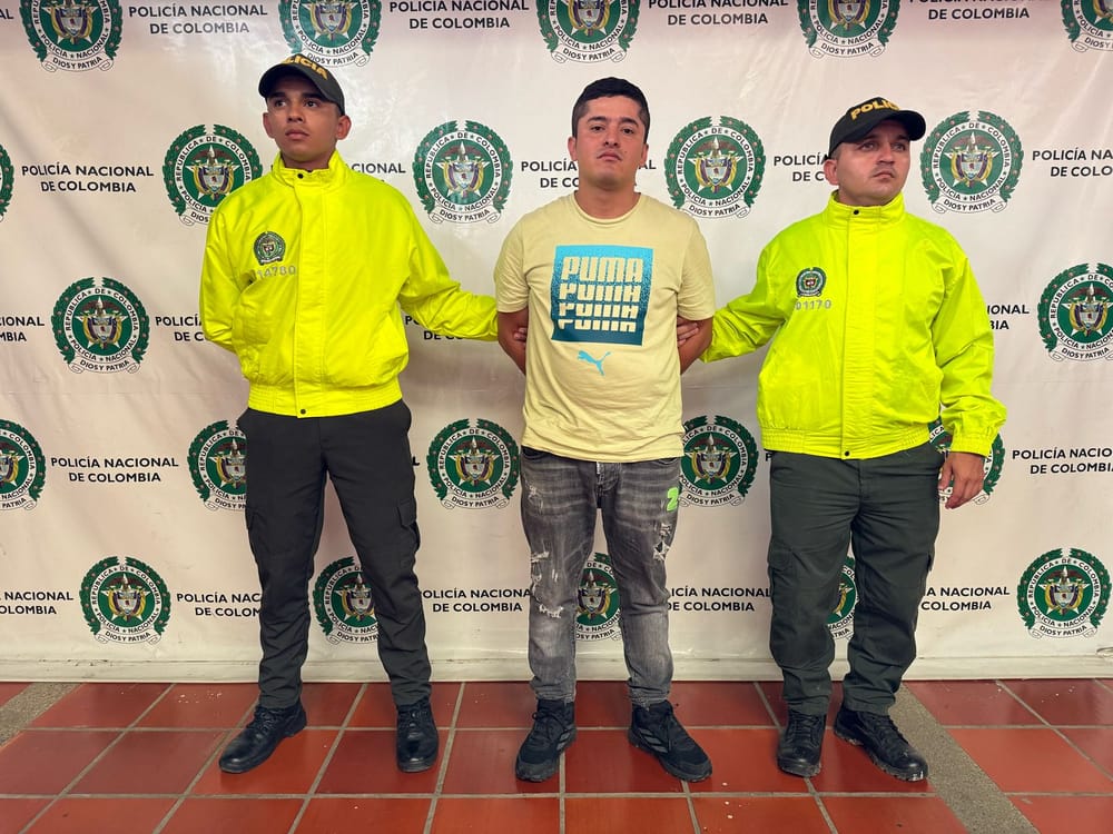 ¡Le cayó la ley al “Cabezón”! Cayó uno de los más buscados por robo de motos en Bucaramanga imagen de la publicación