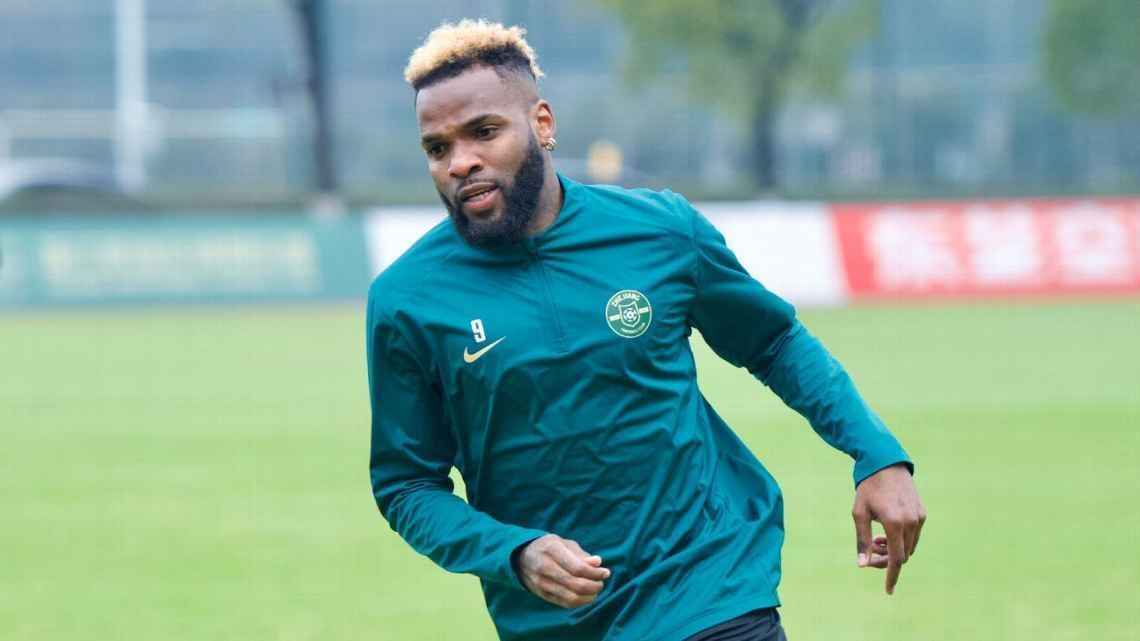 Exestrella de la MLS murió tras caer de un piso 11 en China imagen de la publicación