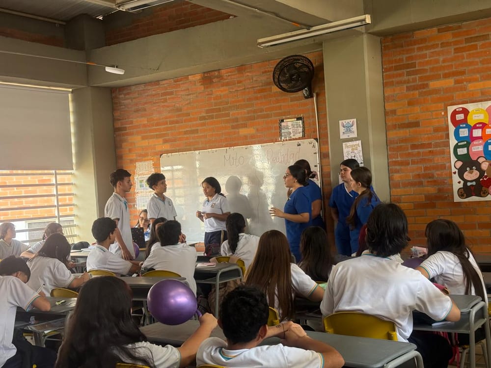 “Maquilando felicidad”, un proyecto que transforma vidas en Piedecuesta imagen de la publicación