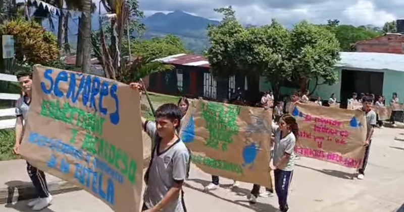 “Cinco años sin agua”: el grito desesperado de estudiantes en La Paz imagen de la publicación