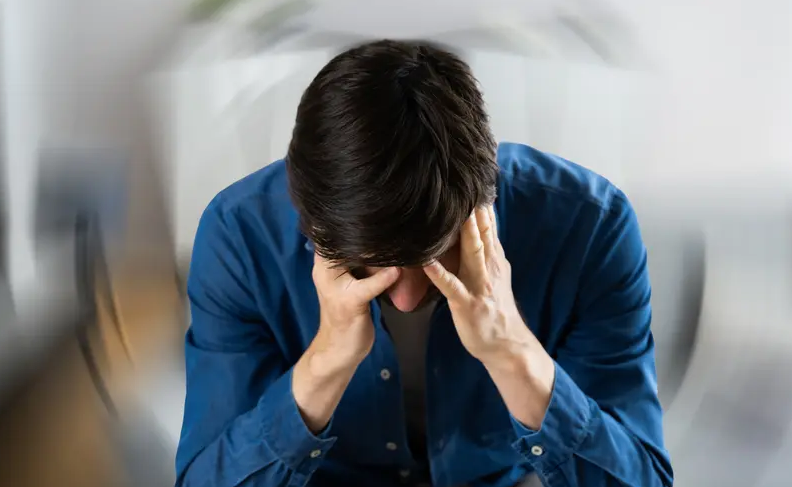 ¿Siente que todo da vueltas? Podría estar sufriendo vértigo imagen de la publicación