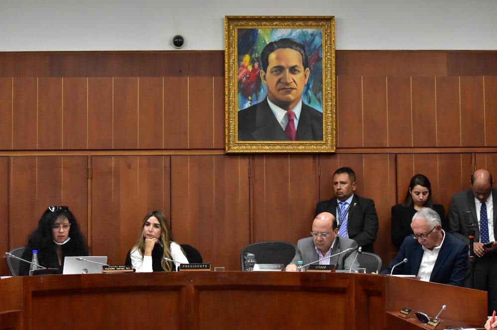 En el Senado hay serias dudas de la capacidad financiera de la Reforma a la Salud imagen de la publicación