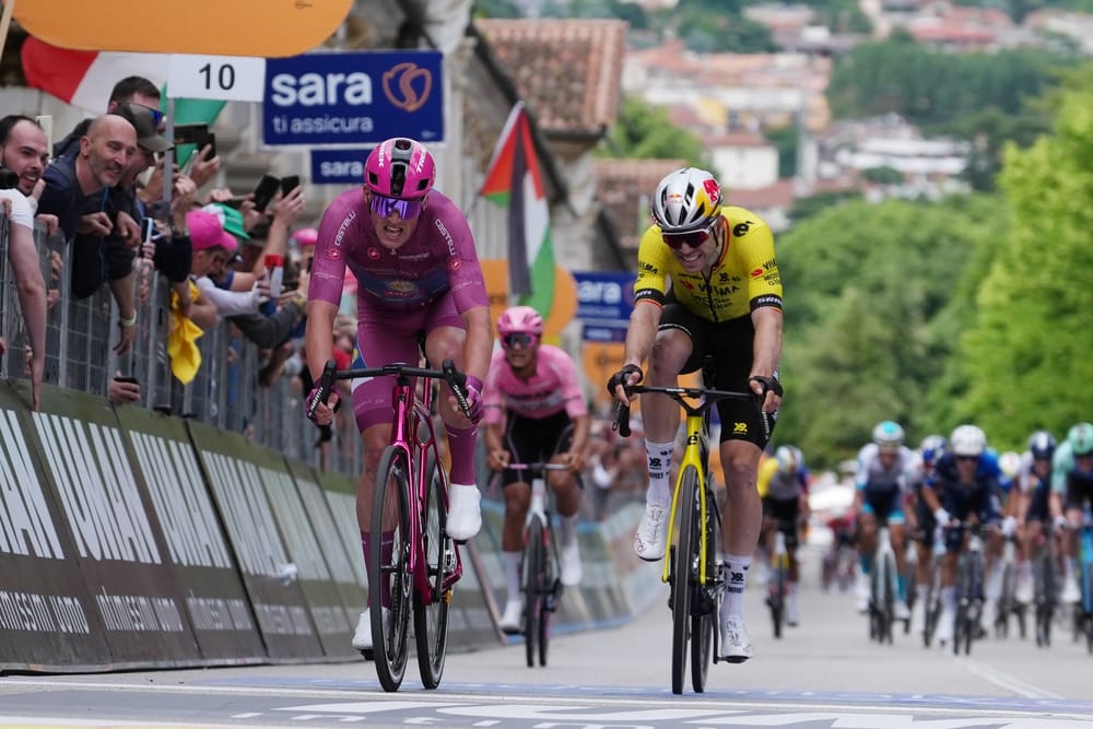 Pedersen logra ganar su cuarta etapa en el Giro 2025 imagen de la publicación