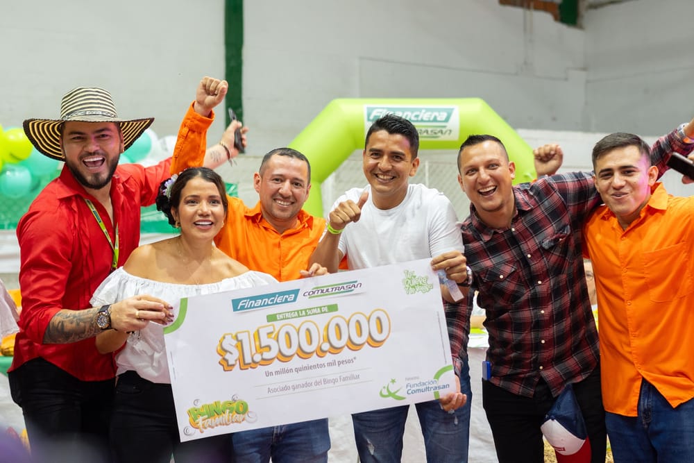 ¡Financiera Comultrasan la sacó del Estadio con la realización de multitudinario bingo en Bucaramanga! imagen de la publicación