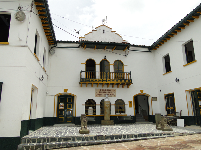 Piden al CNE pronunciarse sobre la legalidad de todos los candidatos para las atípicas de este domingo en Oiba imagen de la publicación