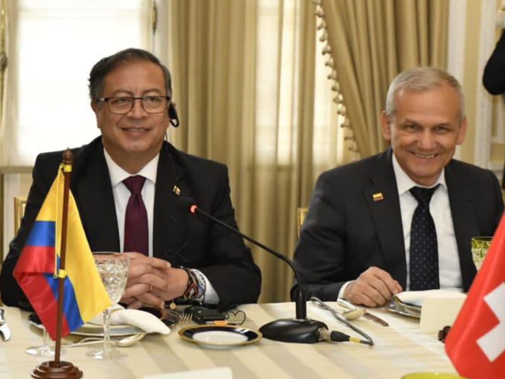 Tras imputación de la Fiscalía piden expulsar al prófugo Carlos Ramón González de su propio partido imagen de la publicación