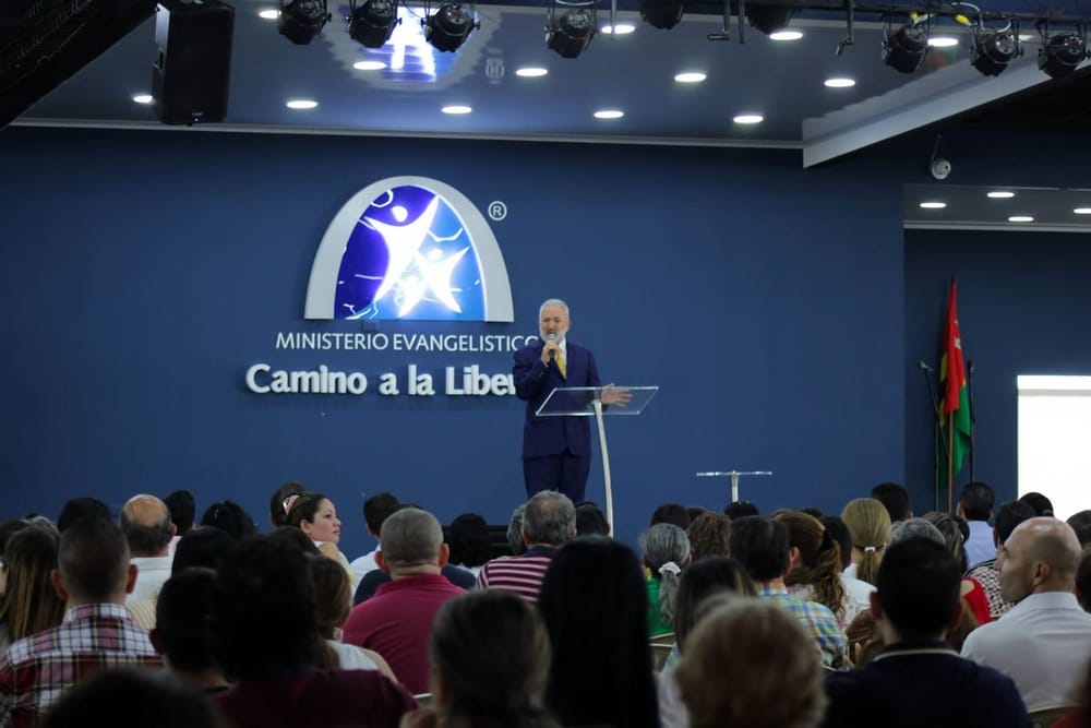 Iglesias deberán tributar por actividades lucrativas imagen de la publicación