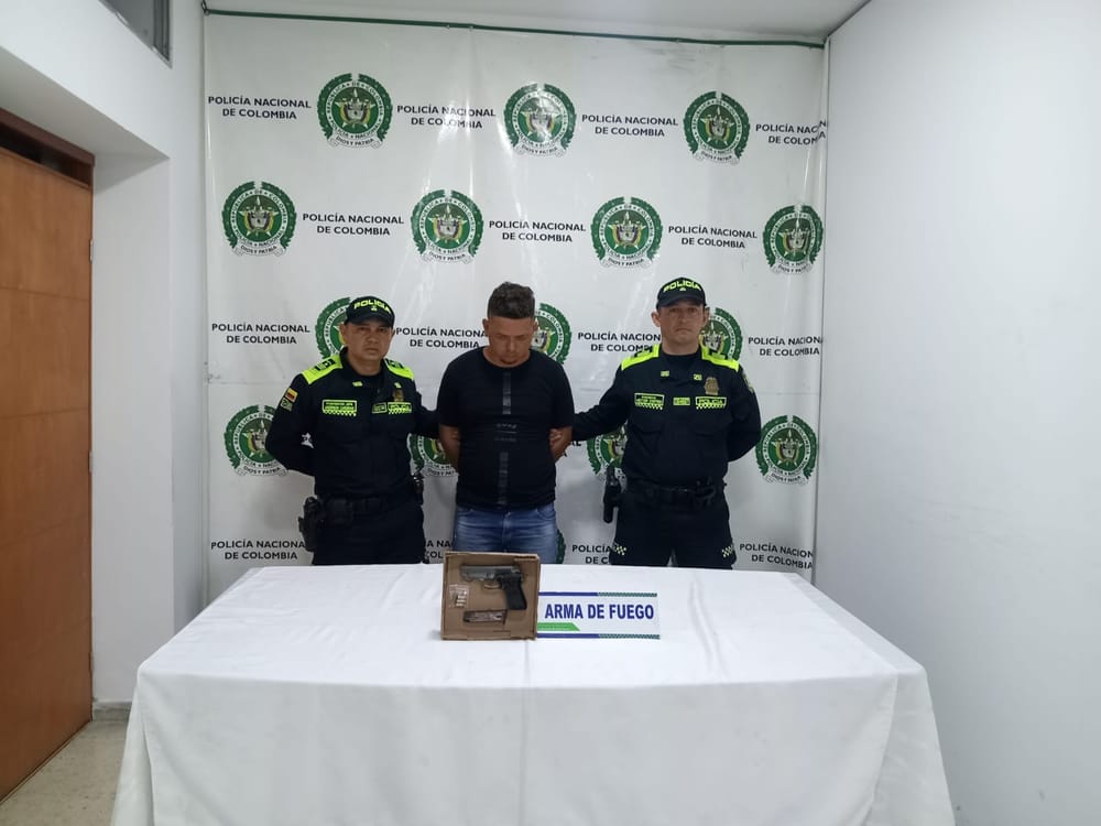 Cayó en un puesto de control con una pistola y municiones imagen de la publicación