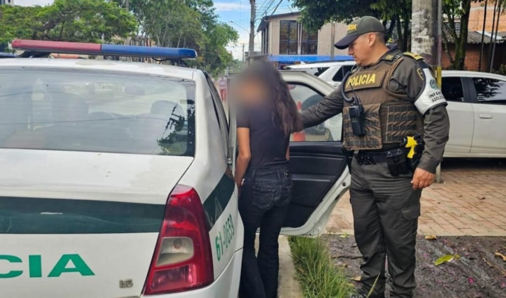 Adolescente de 14 años le dio de 'regalo' por Día de la Madre una golpiza a su progenitora imagen de la publicación