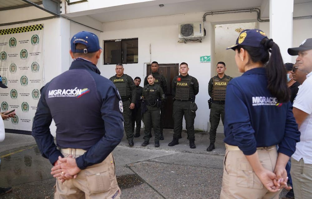Autoridades refuerzan controles migratorios para fortalecer la seguridad en el distrito de Barrancabermeja imagen de la publicación