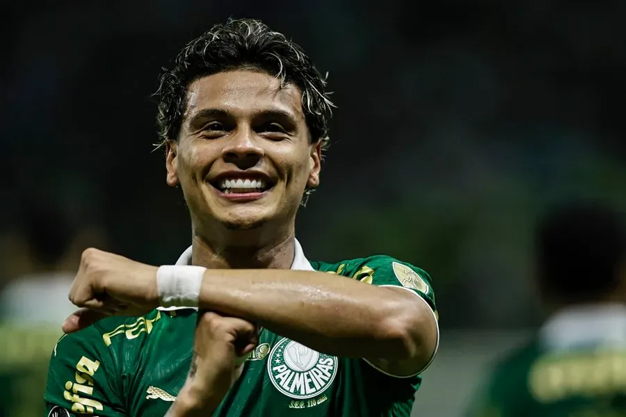 La millonaría cifra por la que Richard Ríos saldría de Palmeiras imagen de la publicación