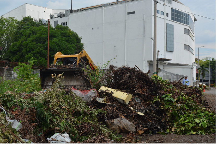 En una sola jornada, Veolia logró eliminar 52 toneladas de residuos en el sector del antiguo comisariato de Barrancabermeja imagen de la publicación