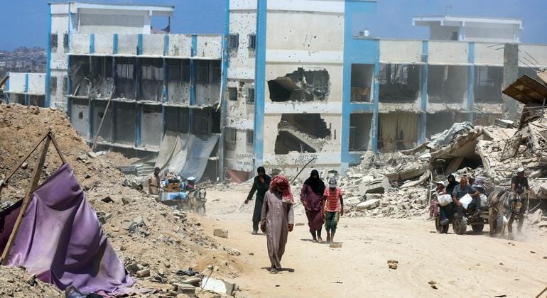 Bombardeo en refugio de Gaza causa tragedia con más de 20 víctimas fatales imagen de la publicación