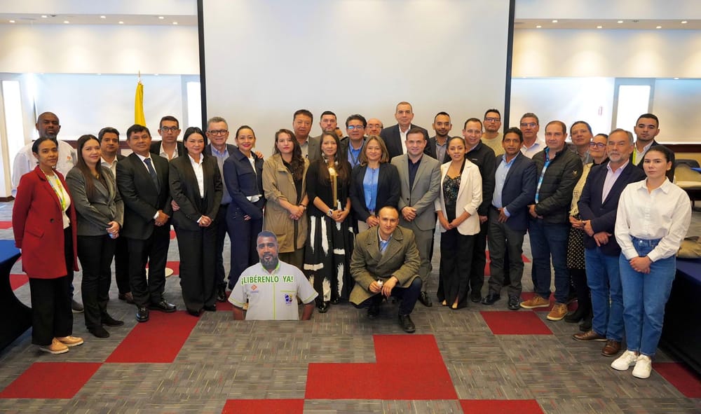 Minambiente construirá en 60 días planes de acción para frenar la deforestación imagen de la publicación