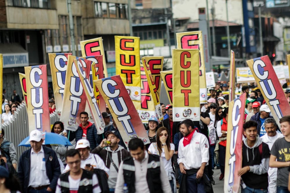 Sindicatos harán paro nacional el 28 y 29 de mayo por la consulta popular imagen de la publicación
