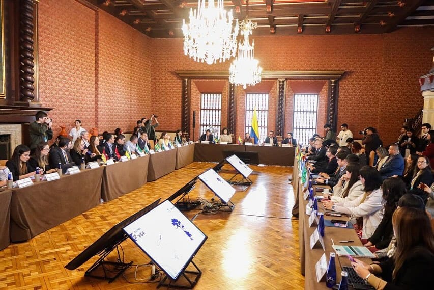 Santander estuvo presente en cumbre con Laura Sarabia para fortalecer cooperación internacional imagen de la publicación