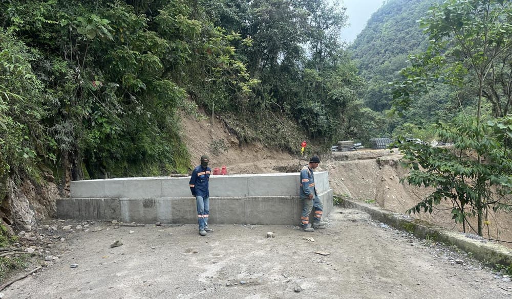 Puente metálico en vía a Málaga estará listo en junio, según Invías imagen de la publicación