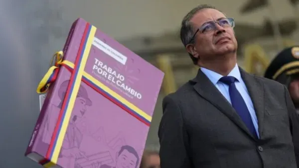 Presidente de la República sancionará hoy la Reforma Laboral imagen de la publicación