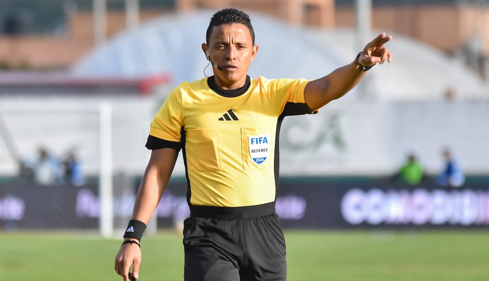 Bismarks Santiago arbitro para juego de vuelta de la final imagen de la publicación